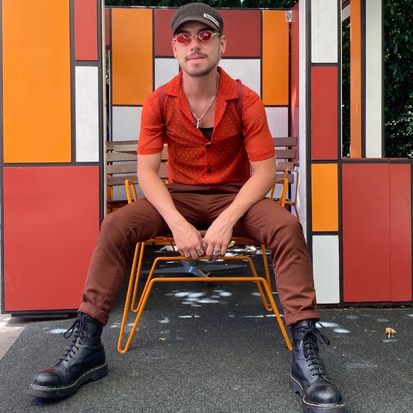 Meet your Posher, Johan - Picture 4 of 7